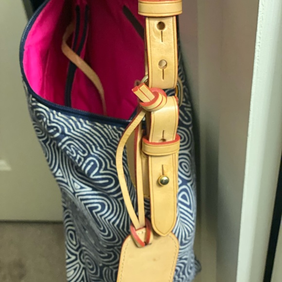 DOONEY & BOURKE Swirl Doodle Hobo excellent condition - Picture 2 of 13